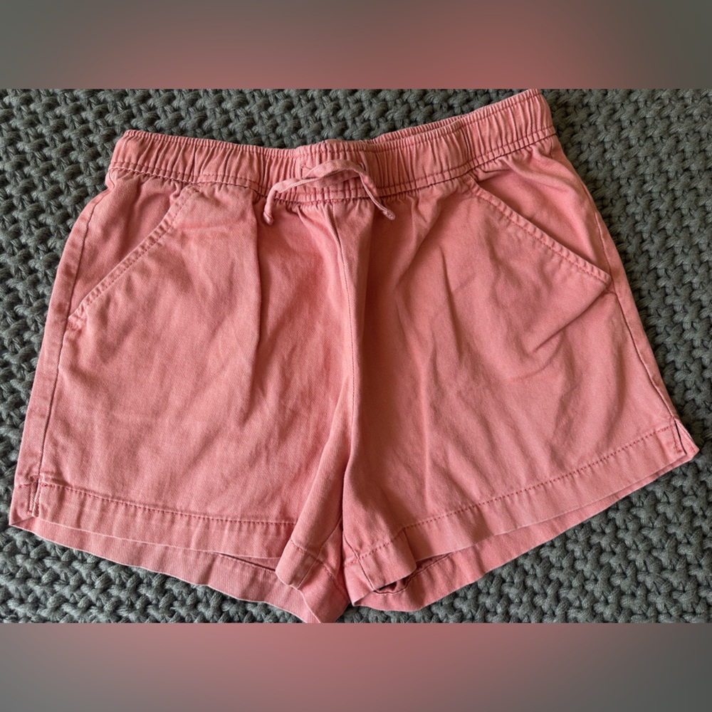 Salmon/ Coral color drawstring, short shorts from Old Navy